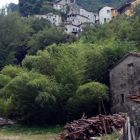 Lunigiana Sweet Apartment Monzone